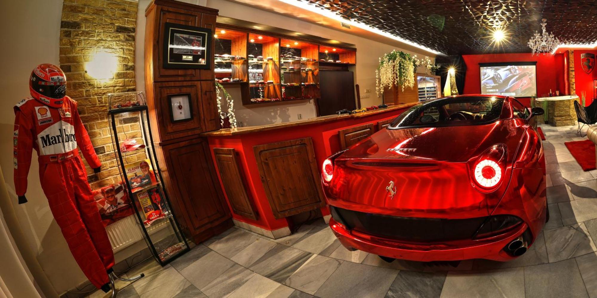 פארדוביצה Ferrari Wellness Apartman מראה חיצוני תמונה